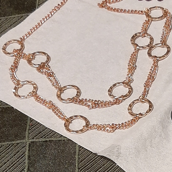■ 🏷 Paparazzi jewelry Goldtone Ring-Chain Necklace & Earrings Set - Picture 5 of 7